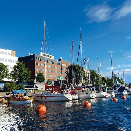 First Hotel Stadt Härnösand Exterior foto